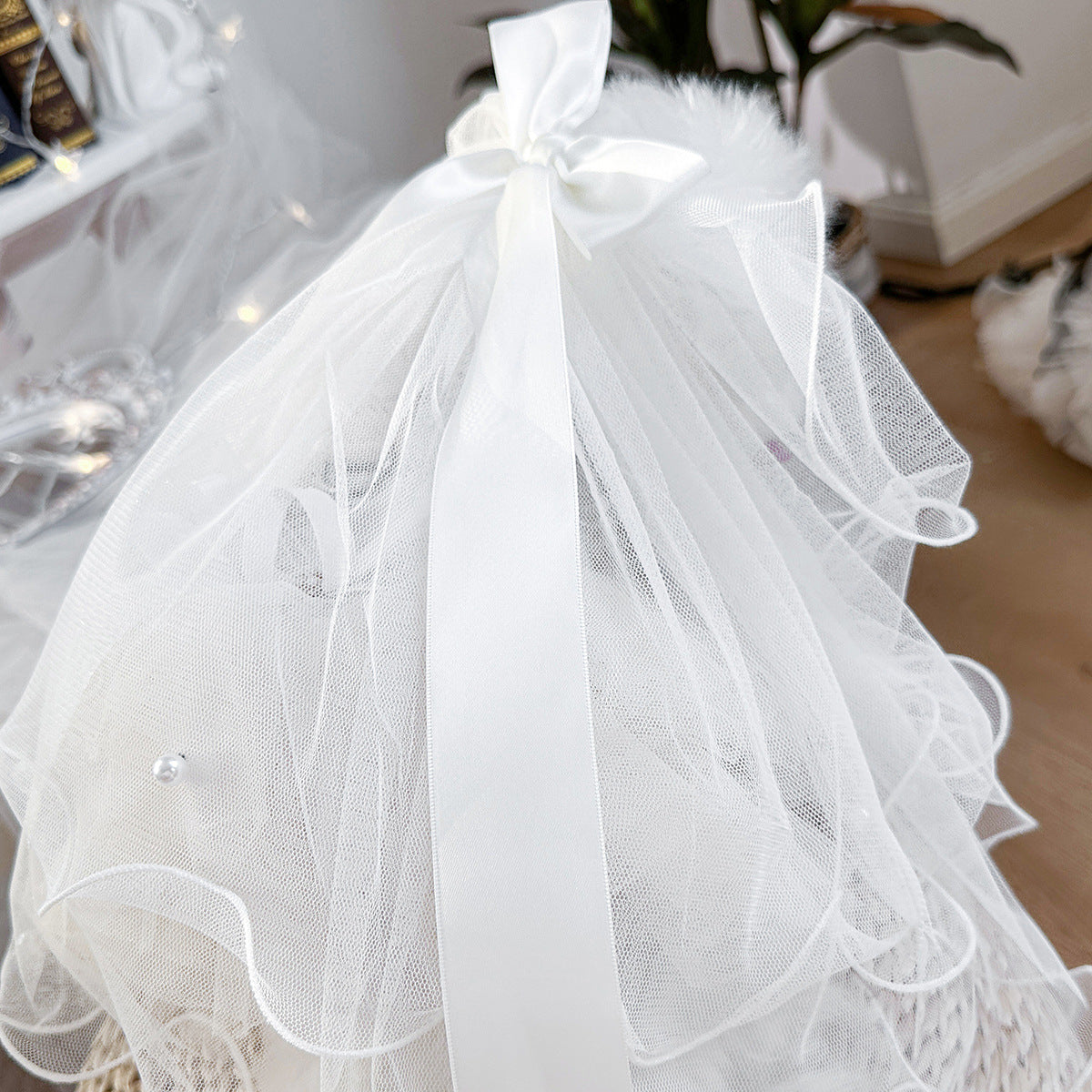 Luxury Satin Bow Pearl Dog Bridal Veil, Soft Tulle Wedding Hair Veil for Small Breed Puppies