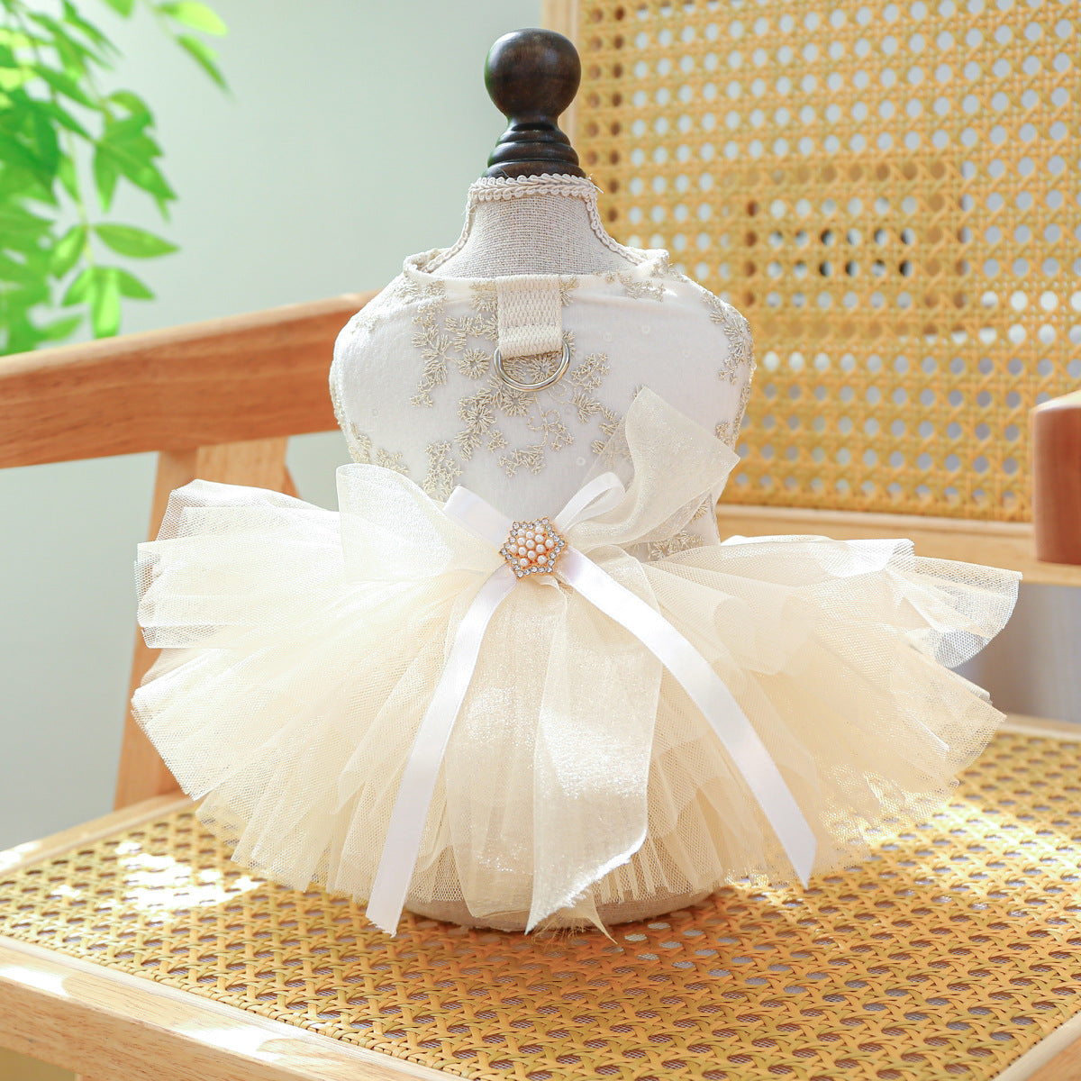 Luxury Ivory Lace Pet Bridal Tutu Dress, Elegant Tulle Wedding Gown Harness for Small Breed Dogs and Cats